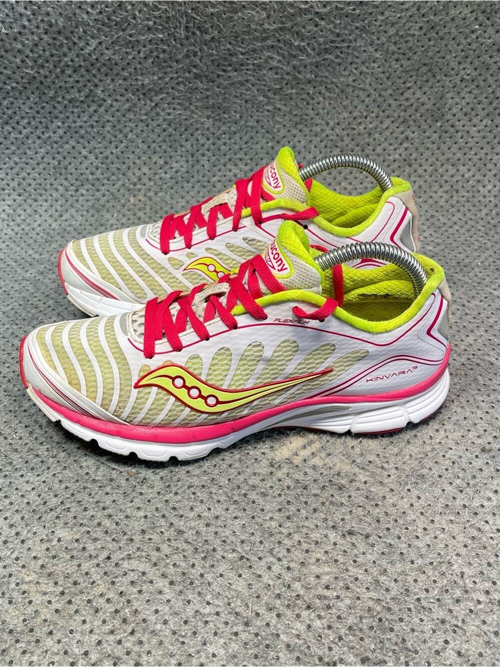 Saucony Kinvara 3 White Red Yellow Shoes Size 8 Women’s